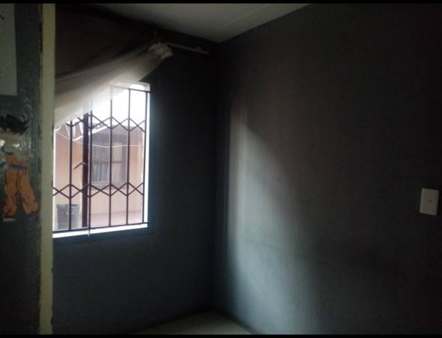 2 BEDROOM FLAT FOR SALE IN DEVON